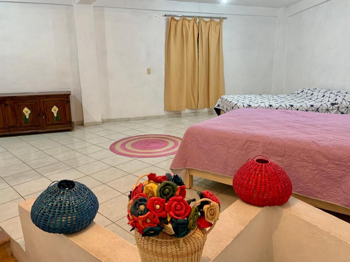 Casa Mila Hotel Taxco de Alarcon Bagian luar foto